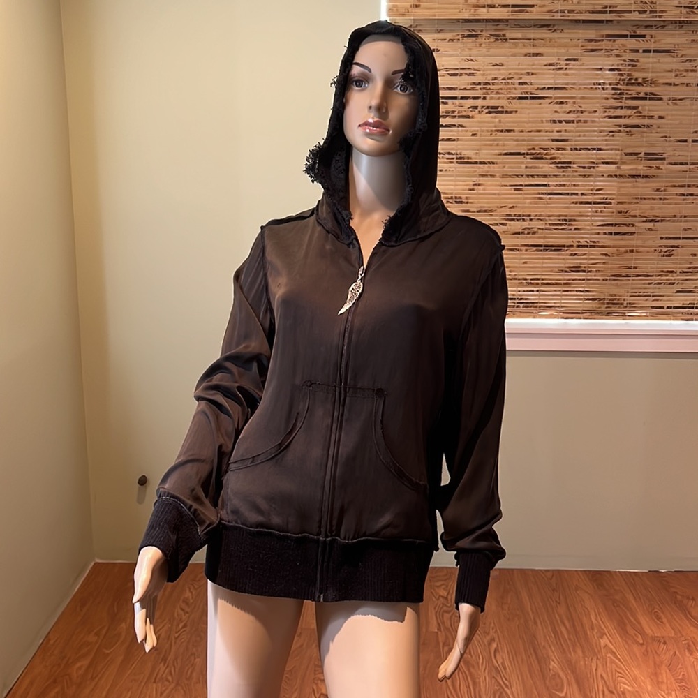 Silk And Velour Black Graphic & Crochet Hoodie L